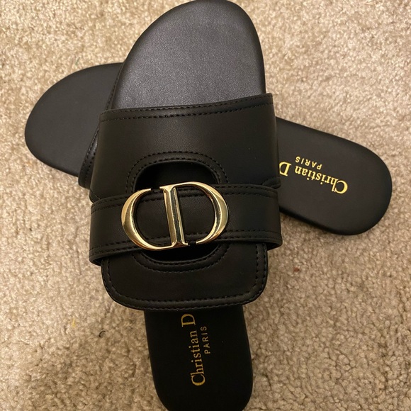 Black Slide Sandals - Picture 6 of 7
